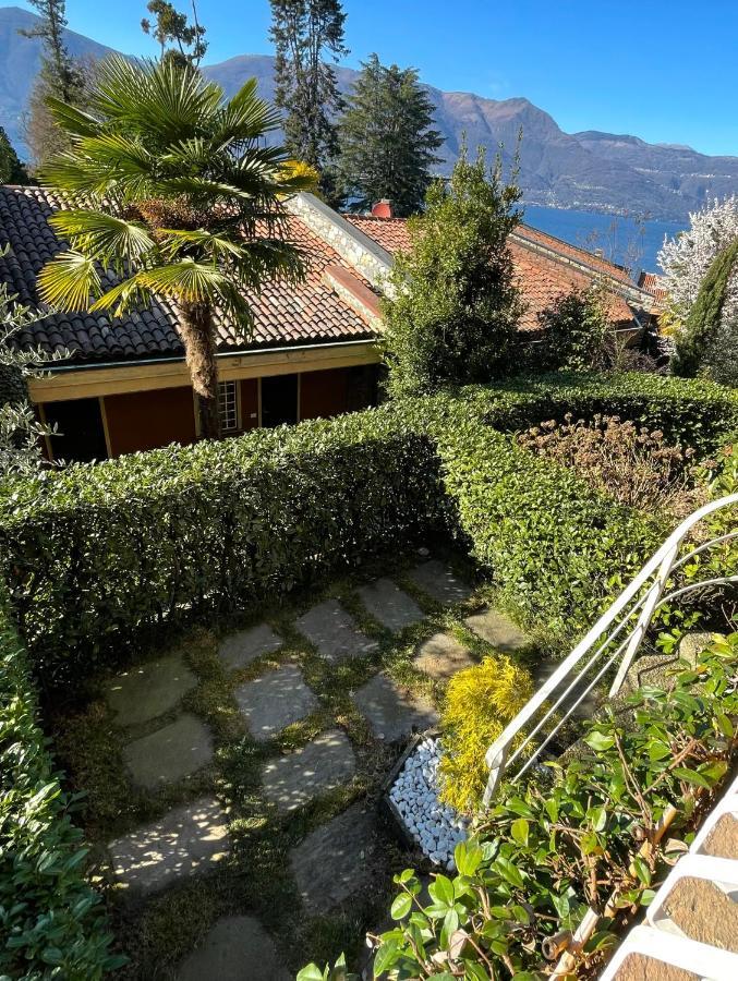 Casa Anna - Parco Hermitage Porto Valtravaglia Bagian luar foto